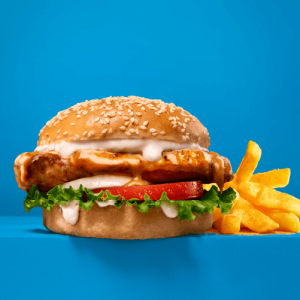 Chicken Burger & Chips Chicken Fillet, Tomato, Onion, Lettuce & Mayo With Chips