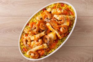 SEAFOOD HOT POP FOR TWO, Hake nuggets, pop prawns, calamari with rice